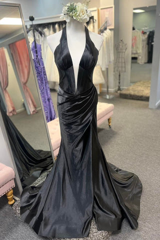 Neckholder-Meerjungfrauen-Langkleid mit Schlitz