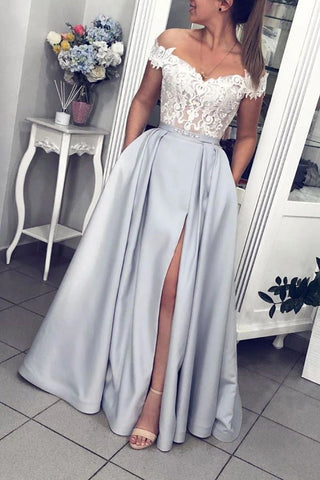 Elegantes schulterfreies silbernes Ballkleid mit Spitze, Ballkleider mit Schlitz