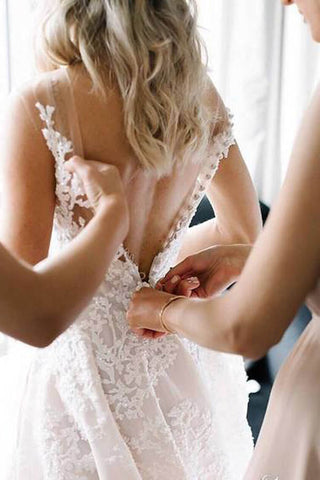 See Through Vintage Lace Illusion Neck Wedding Gowns