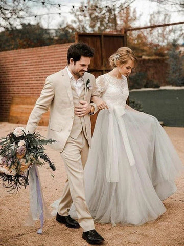Short Sleeve Lace and Tulle Silver Country Wedding Dresses with Sash