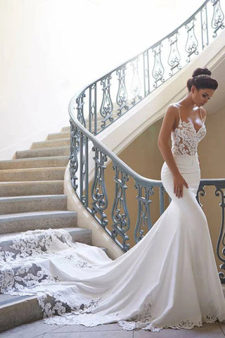 Elegant Spaghetti Straps Mermaid Wedding Dresses With Applique Court Train