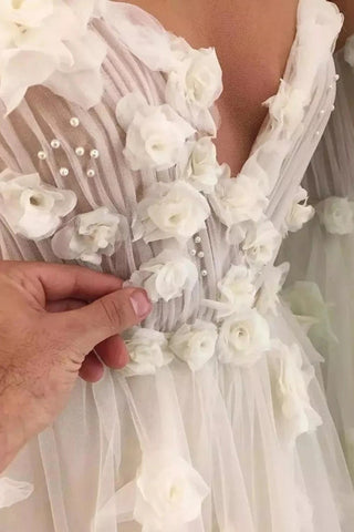 Wedding Dresses A-line Scoop Hand-Made Flower Beading Bridal Gown