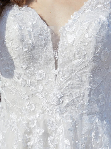 Backless Lace Embroidery Ball Gown Outdoor Wedding Dress