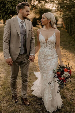 Mermaid Tulle V-neck Wedding Dresses With Appliques, Bridal Gown