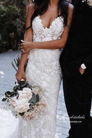 Mermaid V-neck Open Back Lace Appliques Beach Wedding Dresses