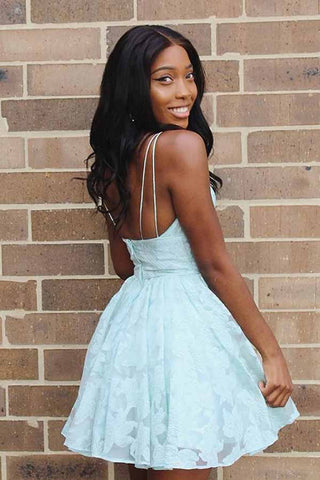Mintgrünes rückenfreies Homecoming-Kleid in A-Linie mit V-Ausschnitt und Spitzenapplikationen