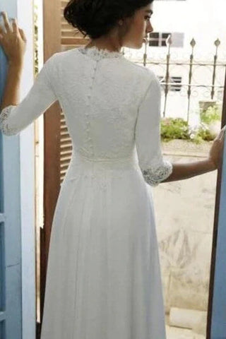 Schlichte bodenlange Chiffon-Brautkleider mit 3/4-Ärmeln und Spitzenoberteil