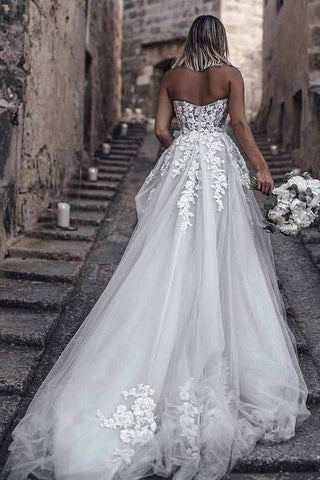 Cheap Tulle A-line Sweetheart Long Wedding Dresses with Lace Appliques