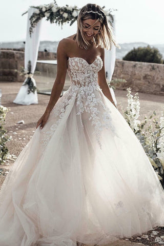 Cheap Tulle A-line Sweetheart Long Wedding Dresses with Lace Appliques