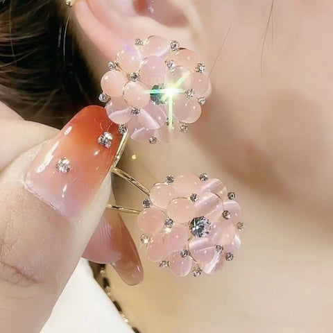 Fairy Light Fashion Pop Retro Court Style Cat's Eye Hemisphere Ear Buckles Earrings Earrings Women's Commuter New