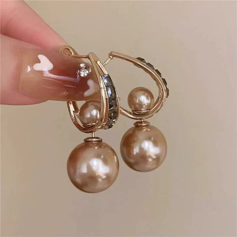 White luxury high bead earrings femininity light luxury fashion versatile retro French niche two wear simple new earrings