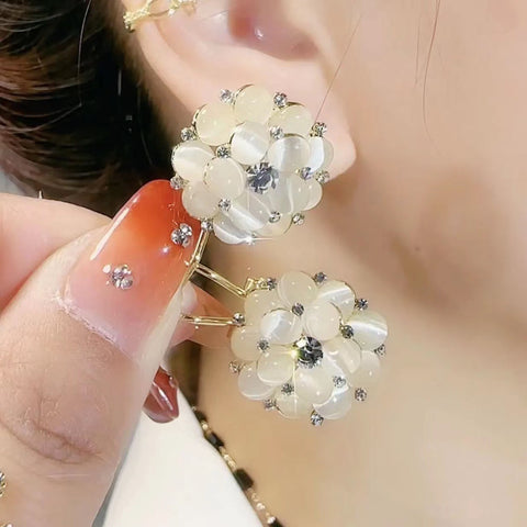 Fairy Light Fashion Pop Retro Court Style Cat's Eye Hemisphere Ear Buckles Earrings Earrings Women's Commuter New