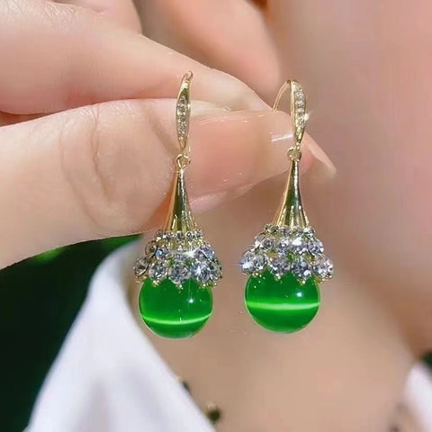 Green bead pendant earrings new Korean Internet celebrity high sense niche tassel temperament earrings