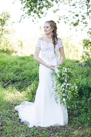 White Off Shoulder Open Back Trumpet Lace Up Appliques Wedding Dresses