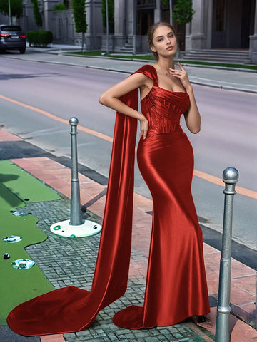 Langes Ballkleid aus Spitze mit One-Shoulder-Träger und Schleppe
