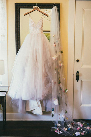 Princess Pink Tulle Spaghetti Straps V-neck Wedding Dresses, Bridal Gown