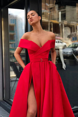 Satin A-Linie Off-the-Shoulder High Split Ballkleider mit Taschen