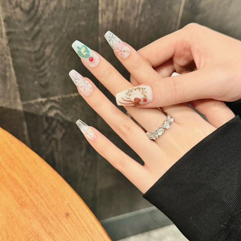 10pcs Handmade Christmas Press On Nails Glossy White Silver Snowflake Xmas Tree Bows Design False Nails Gentle Wearable Manicure