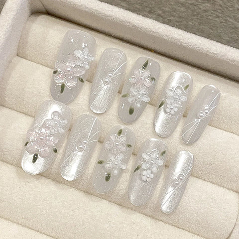 10pcs Glossy Cat's Eye Press On Nails Handmade White Almond False Nails 3D Flower Leaf Designs Fake Nail Patches For Women