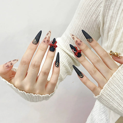 10pcs Leopard Print Press On Nails Gold Bear 3D Red Bowknot Baroque Handmade Fake Nail Heavy Luxury Long Stiletto False Nail Tip