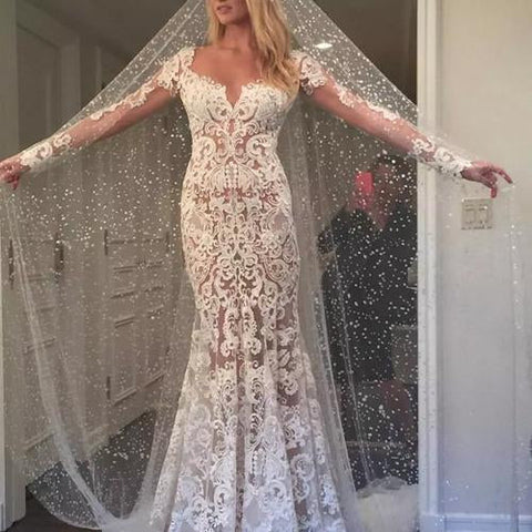Wunderschönes rückenfreies, langes Meerjungfrau-Brautkleid aus Spitze in Elfenbein mit Applikationen 