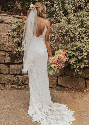 High Quality V-neck Spaghetti Straps Side Slit Lace Beach Wedding Dresses