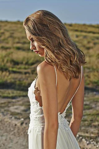 White Spaghetti Straps Open Back Lace Beach Wedding Dresses