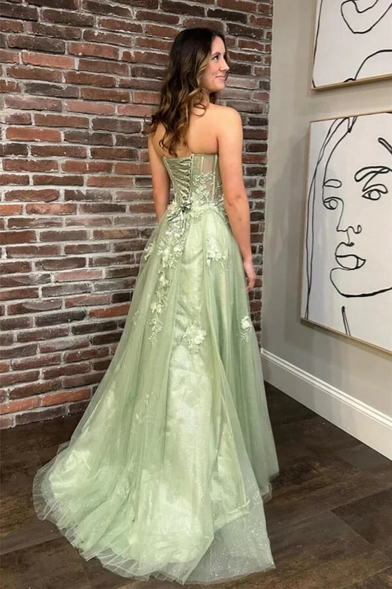 Tulle A-line Strapless Sweetheart Neck Prom Dresses With Slit,