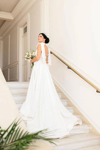 Satin A-line Sweetheart Court Train Wedding Dresses With Bowtie Straps