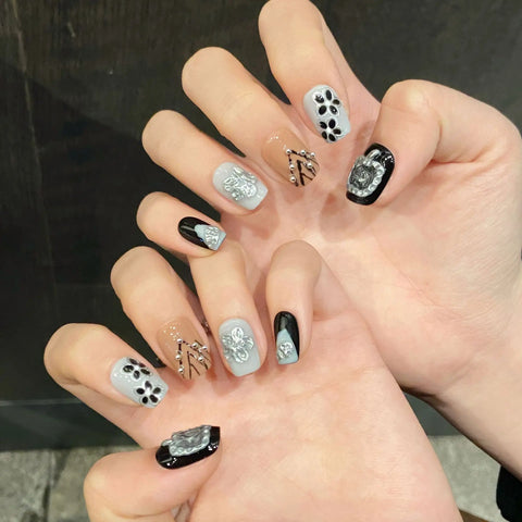 10pcs Sweet Cool Short Square False Nail Stereo Apple Alarm Clock Silver Flower Press On Nails Spicy Girl Handmade Fake Nail