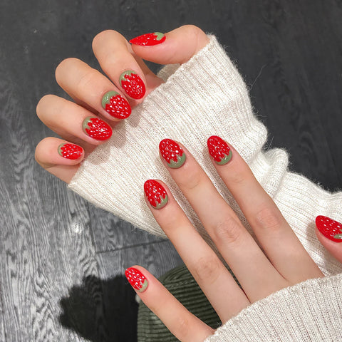 10pcs Red Strawberry Press On Nails Sweet Handmade Short Round False Nail Patches Glossy Cat's Eye Wearable Fake Nails Tips
