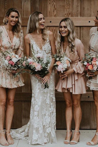 Sheath V-neck Lace Wedding dresses With Chapel Train, Wedding Gowns