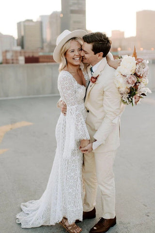 Sheath V-neck Long Sleeves Lace Wedding Dress With Short Train