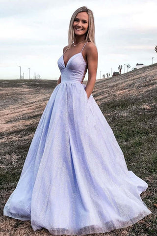 Glänzendes lila Tüll A-Linie rückenfreies Ballkleid mit Tasche, Abendkleid