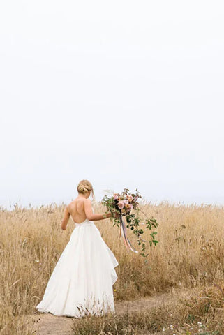 Schlichtes Chiffon A-Linien-Brautkleid mit Ärmeln, Strandhochzeitskleid