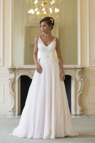 Schlichte Chiffon A-Linie V-Ausschnitt Ärmellos Bodenlang Strand Brautkleider