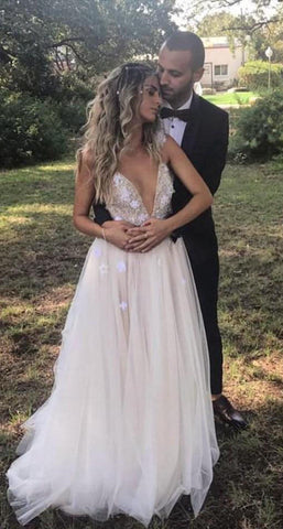 Simple Lace Top Spaghetti Straps A-Line Sweep Train Long Wedding Dresses