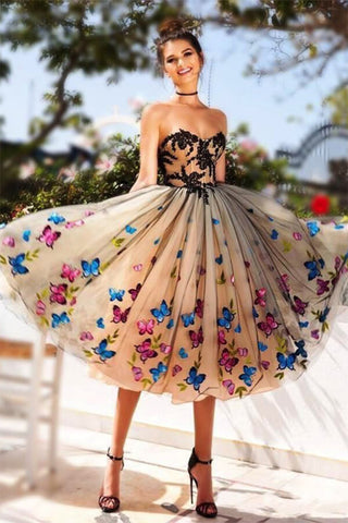 Sweetheart Short Prom Dress With Butterfly Lace Knee Length Homecoming Dress
