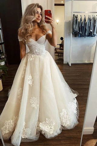 Tulle A-line Off-the-Shoulder Wedding Dresses With Floral Appliques