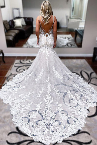 Tulle A-line Spaghetti Straps Mermaid Wedding Dress With Lace Appliques