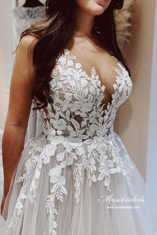 Tüll A-Linie V-Ausschnitt Brautkleider mit Spitzenapplikationen, Brautkleid