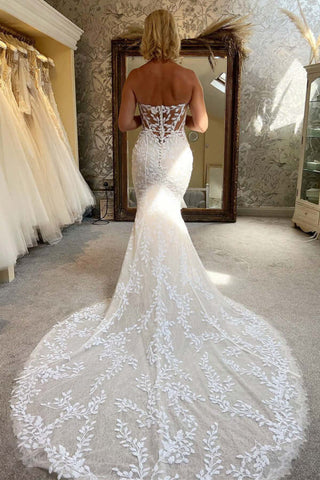 Tulle Mermaid Strapless Sweetheart Lace Appliqued Wedding Dresses