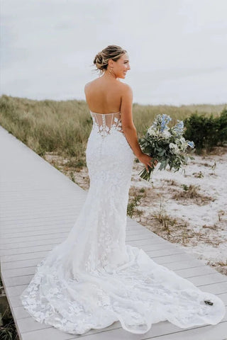 Tulle Mermaid Sweetheart Long Sleeves Lace Appliques Wedding Dresses