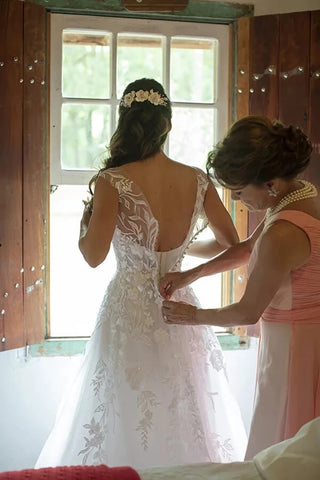 White A-line V-neck Wedding Dresses With Lace Appliques, Bridal Gown