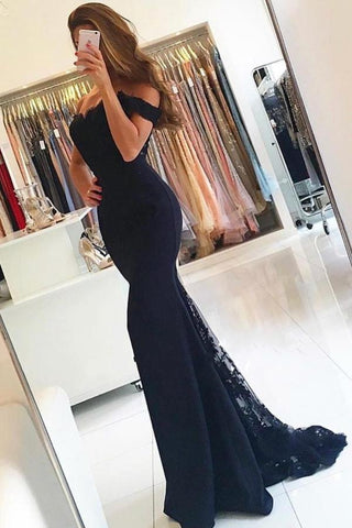 Off-the-Shoulder Mermaid Evening Dress With Lace Appliques