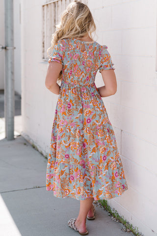 Midikleid mit Blumenmuster, Volantärmeln und Rundhalsausschnitt