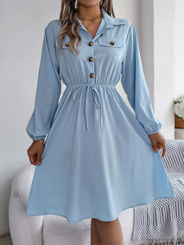 Langärmliges Midikleid mit Kragen und Taschen
