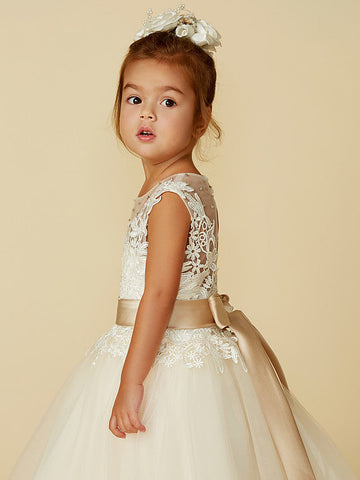 Ballkleid Spitze Tüll Ärmellos Rundhals Hochzeit Festzug Blumenmädchenkleider