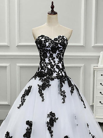 Schwarze Brautkleider Tüll Prinzessin Silhouette Ärmellos Niedrige Taille Spitze Hofschleppe Brautkleid