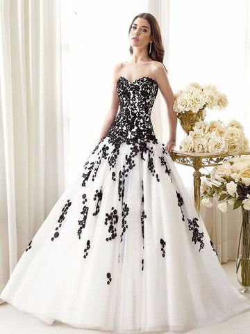 Schwarze Brautkleider Tüll Prinzessin Silhouette Ärmellos Niedrige Taille Spitze Hofschleppe Brautkleid